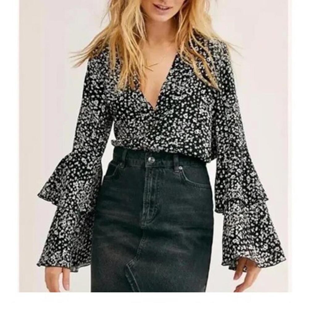 Free People Intimately Rosie Posie Floral Lace Bodysuit Size M Black White
